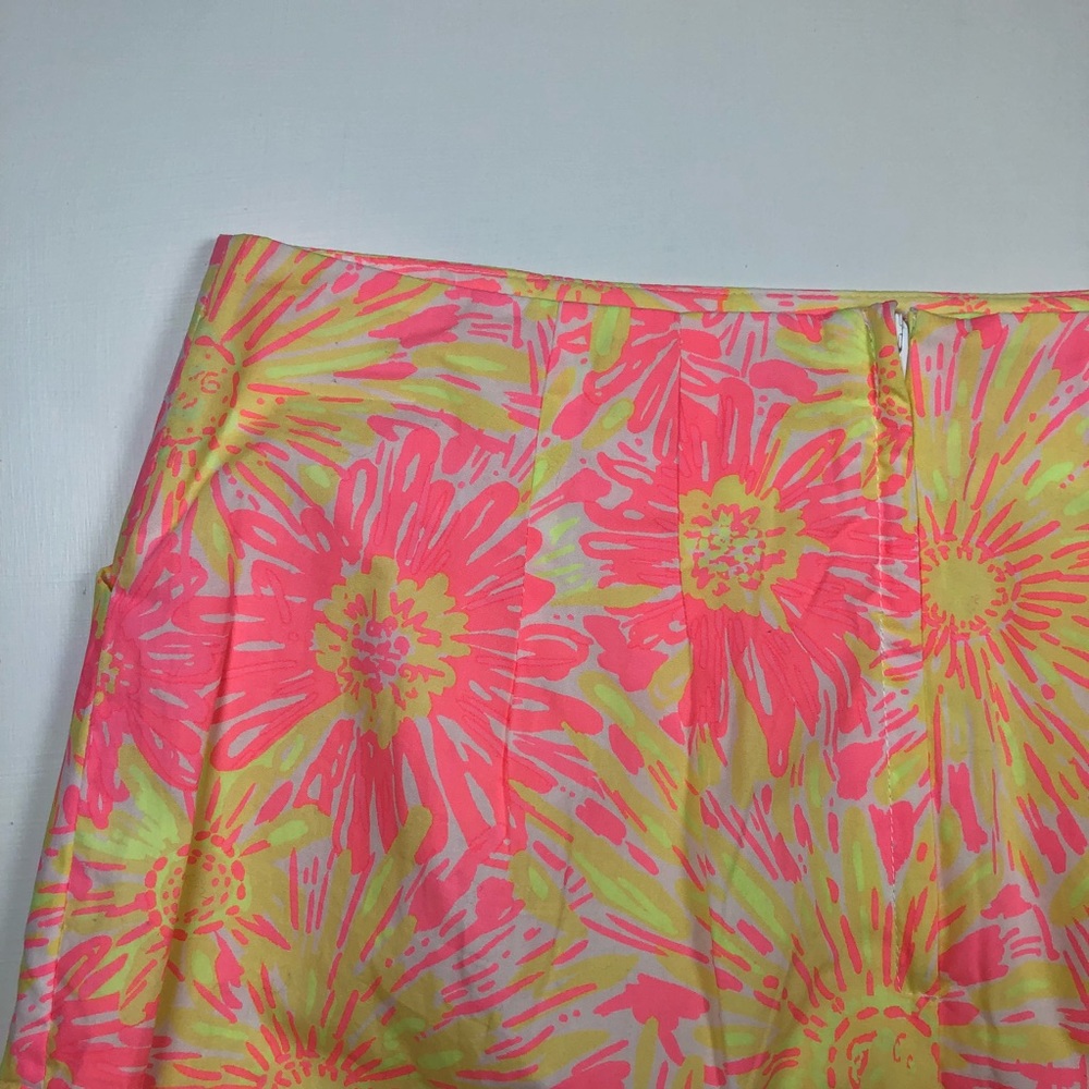 Lilly Pulitzer yellow pink floral print skirt 2 - Picture 6 of 7